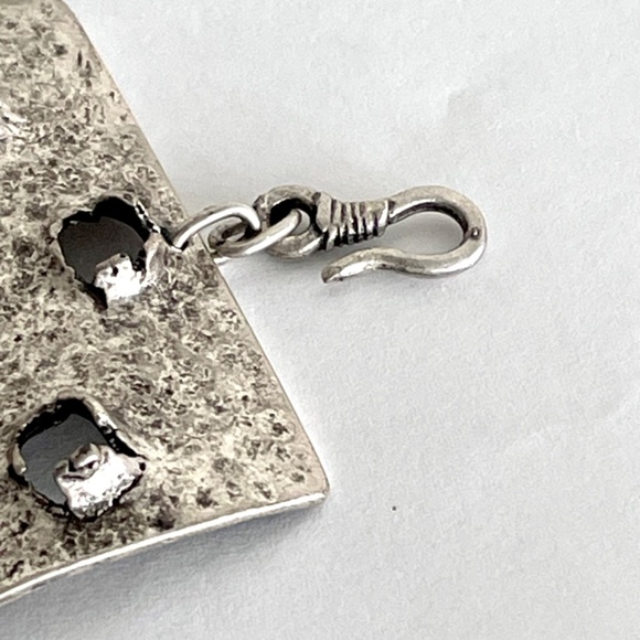 Vintage Artisan Handmade Hammered Silver Metal Cuff Bracelet - Picture 10 of 17